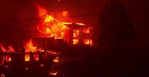 Kıyameti yaşıyorlar:  64 Can kaybı ve 1400 ev alevlerden hasar gördü