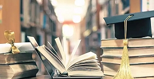 Yolsuzluk doktorası! Asistanlarının yayınlarına böyle çöküyorlar