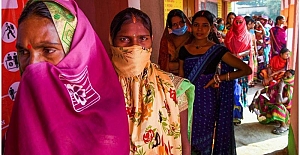 'Dünyanın en büyük seçimi': Hindistan'da genel seçim neden 6 hafta sürüyor, nasıl yapılıyor?