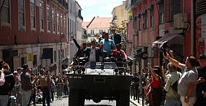 Portekiz'de Karanfil Devrimi'nin 50. yılı kutlandı: "Sömürgeciliğin bedeli ödenmeli"
