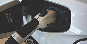 Saniyeler içinde şarj olabilen batarya üretildi