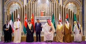 Arap dünyası Çin'i kalkındırmaya devam ediyor!