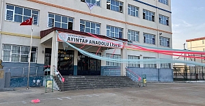 Mezuniyet töreninde helyum balonları patladı: 10 yaralı