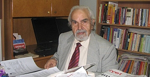 Gazeteci-yazar Erdal Atabek'e veda: Cumhuriyet Gazetesi'nde tören düzenlendi