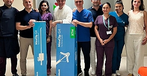 Azerbaycan’dan gelen kalp kapak hastaları Antalya’da şifa buldu