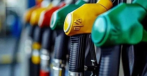 Akaryakıtta tabela yine değişti! Otogaza zam, motorine indirim
