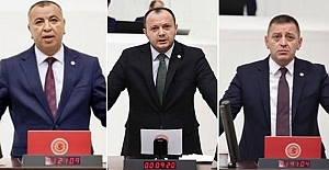MHP'den 3 Milletvekili istifa etti