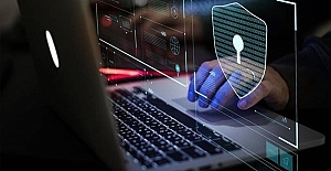 İş insanı casus yazılımla 38 milyon lira dolandırıldı