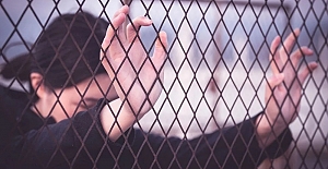 Yaşlı Japon kadınlar hapishaneye girmek için bilerek suç işliyor: İşte nedeni