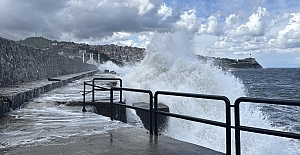 Denizlerde fırtına uyarısı