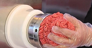 Bu kasabın önünden bile geçmeyin! Ürünlerinde eşek eti çıktı..