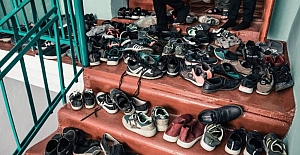 Kapının önüne ayakkabı bırakırken iki kez düşünün: Komşunuz size bu yüzden dava açabilir