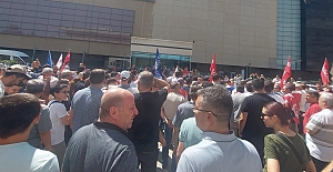 Memur iş bıraktı, kamu binaları boş kaldı