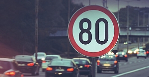 Trafik levhaları yeniden düzenlenecek