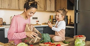 Çocukların şeker tüketimi konusunda doğru yaklaşım nedir?