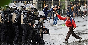 Endonezya’da şiddetli protestolar: Halk neden sokakta?