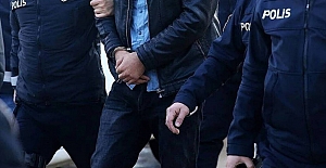 Kendilerini polis olarak tanıtan dolandırıcı çetesine operasyon: 24 gözaltı