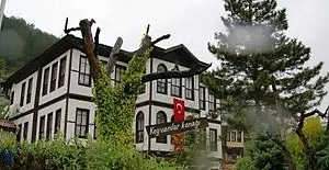 Osmanlı Konağı alev alev yandı! Tarihi eser küle döndü