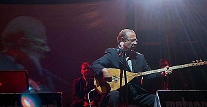 Neşet Ertaş türküleri değerleri öğretiyor