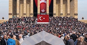 Anıtkabir, 10 Kasım'da 1 milyon 219 bin 148 kişi ziyaretçiyle rekor kırdı