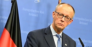 Merz'den "Suriyeliler" açıklaması: Geri gönderilecekler, dönmeye yanaşmayanlar sınır dışı edilecekler