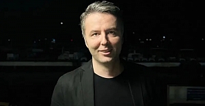 Gazeteci Mehmet Akif Ersoy 'uyuşturucu soruşturması'nda gözaltına alındı