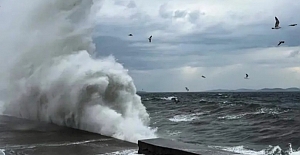 İstanbul'da fırtına tehlikesi devam ediyor