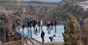 Türkiye'nin ilk cam terasına ziyaretçilerden yoğun ilgi