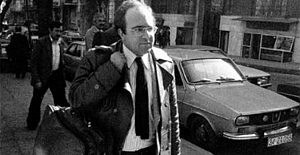 Vatan Şehidi Uğur Mumcu’yu rahmetle anıyoruz