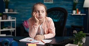 "Yerinde Duramayan Çocuk" Demek...