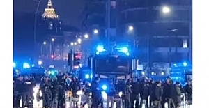 İtalya karıştı: 'Göstericiler, aralarına aldıkları bir polisi öldüresiye dövdüler'