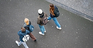 Uzmanlar, gençlerdeki psikoz salgınının kaynağını bulamıyor