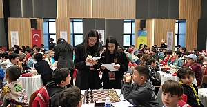3. Geleneksel Çanakkale Geçilmez Satranç Turnuvası’nda Hamleler Konuştu
