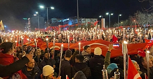 Çanakkale'de Fener Alayı Kenti Aydınlattı!