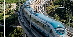 BERAT GÜNAL yazdı: "Sonunda Bursa'ya yüksek hızlı tren (YHT) geliyor."