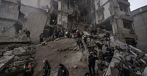 İşgalci İsrail Lübnan'da bir günde 303 kişiyi katletti