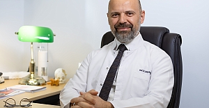 Prof. Dr. SELÇUK GÖÇMEN anlatıyor: "Yanlış beslenme beyni yaşlandırıyor"