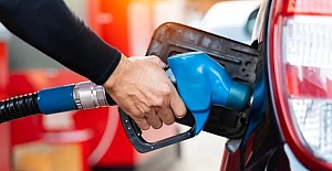 Tarih verildi: Akaryakıta büyük indirim geliyor!