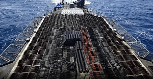 Yunan gemileri İsrail'e mühimmat mı taşıyor?