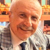 TUĞRUL SARITAŞ - Kapıdan Kovsalar da..