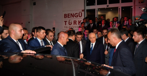 MHP Lideri Bahçeli Bengütürk TV'yi ziyaret etti