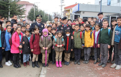 Orgeneral Arif Çetin Paşa: "Yüce Milletimizin desteği, duaları ve Allah'ın izniyle terörü ülkemizin gündeminden tamamen çıkarmaya ant içtik"
