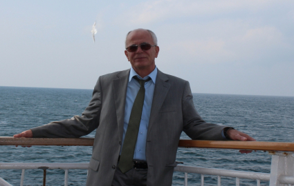 HÜSAMETTİN TAŞDEMİR yazdı: "Gümülcine’den Yükselen Ses; Dr. Sadık Ahmet.."