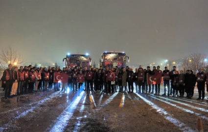 Kızılay Bursa Gönüllüleri dualarla deprem bölgelerine uğurlandı