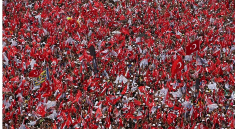 Fransa'da Seçim Heyecanı: 3 Kentte Daha Sandık Açılıyor