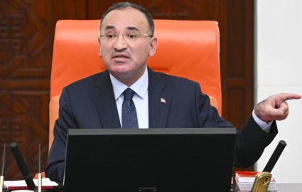 Bekir Bozdağ: Ben FETÖ ile mücadele eden adamım, onları lağıma attım; Fethullah Gülen terörist başıdır