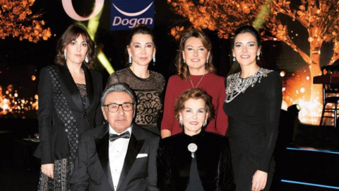 Türkiye'nin en büyük dergi grubu Doğan Burda satıldı, Aydın Doğan 45 yıl önce girdiği medya sektöründen tamamen çekildi!