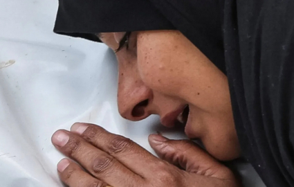 Donarak öldüler... Gazze'de 3 çocuk soğuktan hayatını kaybetti