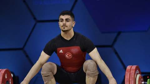 Milli haltercimiz Kaan Kahriman, Avrupa şampiyonu!