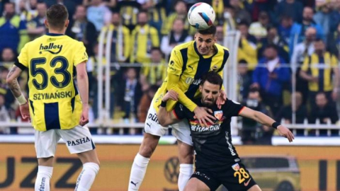 Kayserispor'a takılan Fenerbahçe'ye şampiyonluk yolunda ağır darbe: 3 - 3